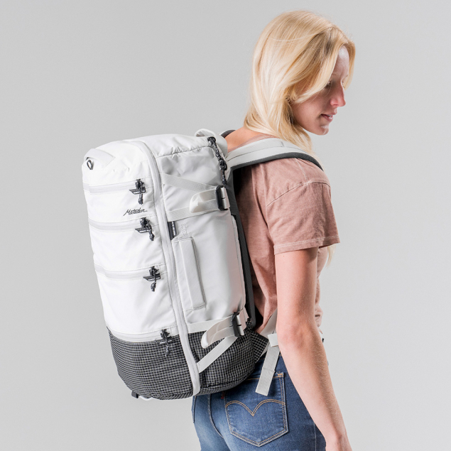 SEG 28L Backpack Arctic White