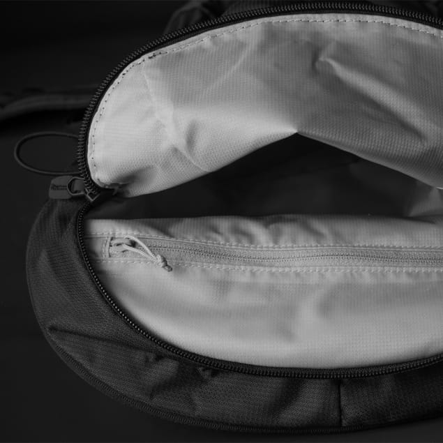 Beast 18L Ultralight Technical Backpack Charcoal