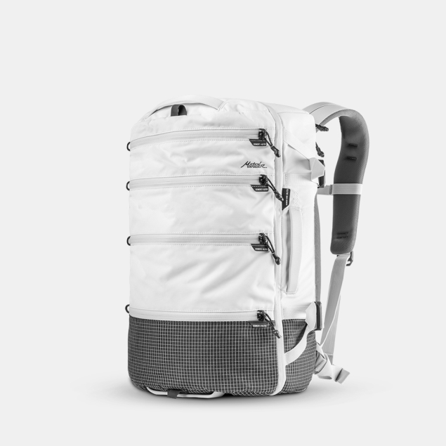 SEG 28L Backpack Arctic White