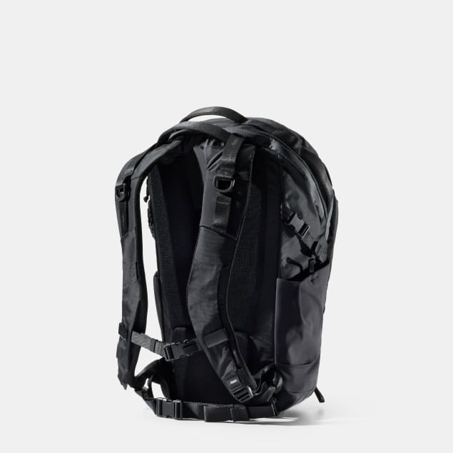 24L Adventure Pack Black