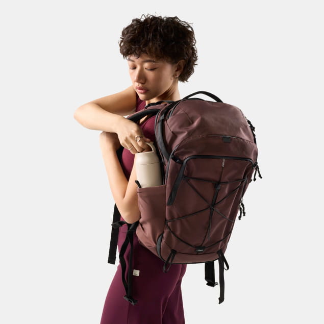 24L Adventure Pack Garnet
