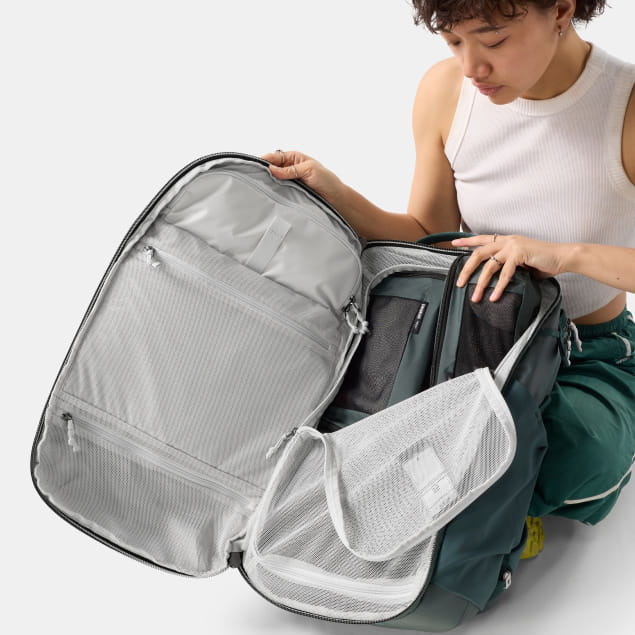 35L Global Travel Pack Juniper