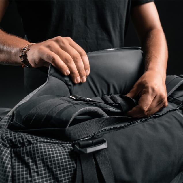 GlobeRider 45L Travel Backpack Black