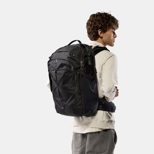35L Global Travel Pack Black