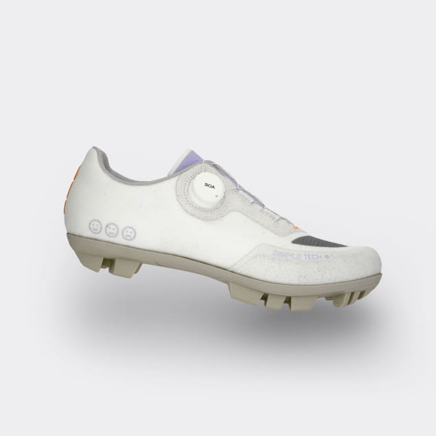 DMT IAAN WHITE/LILAC