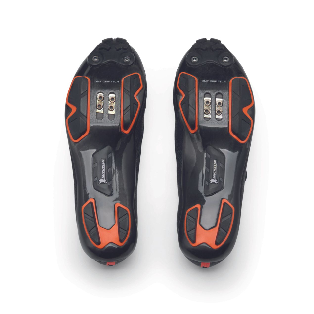 DMT KM0 CORAL/BLACK 2024