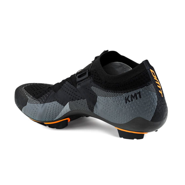 DMT KM1 BLACK/GREY 2025