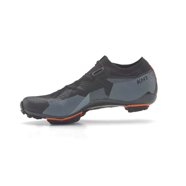 DMT KM1 BLACK/GREY 2025