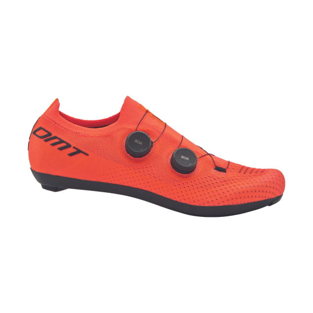 DMT KR0 CORAL/BLACK 2024