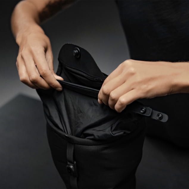 Camera Base Layer Black