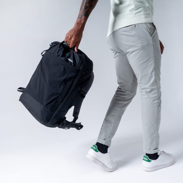 GlobeRider 35L Travel Backpack Black