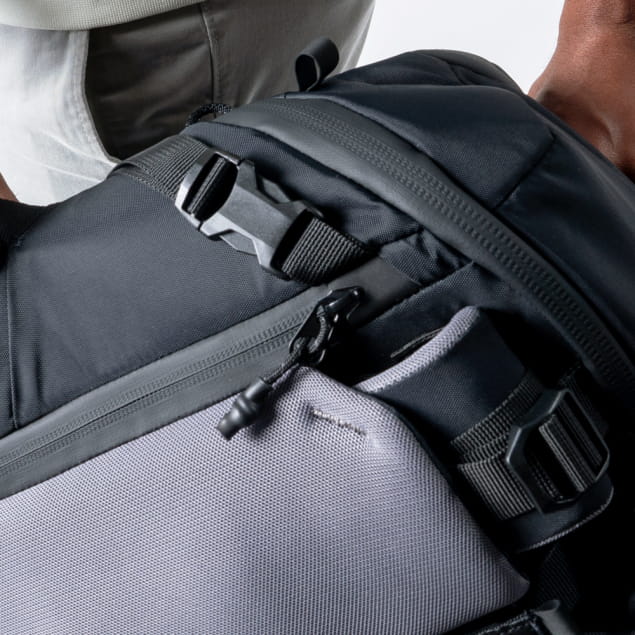 GlobeRider 35L Travel Backpack Black