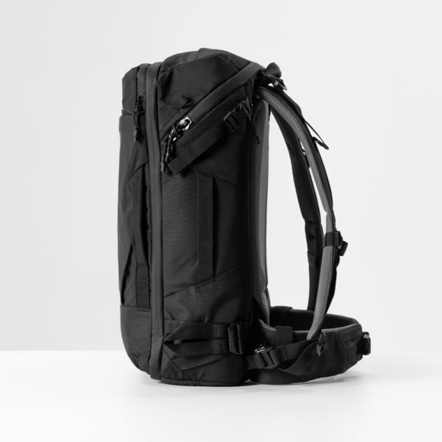 GlobeRider 35L Travel Backpack Black