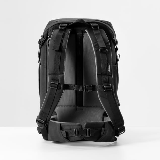 GlobeRider 35L Travel Backpack Black