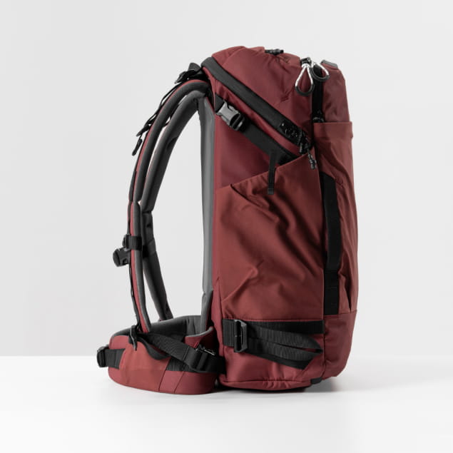 GlobeRider 35L Travel Backpack Garnet
