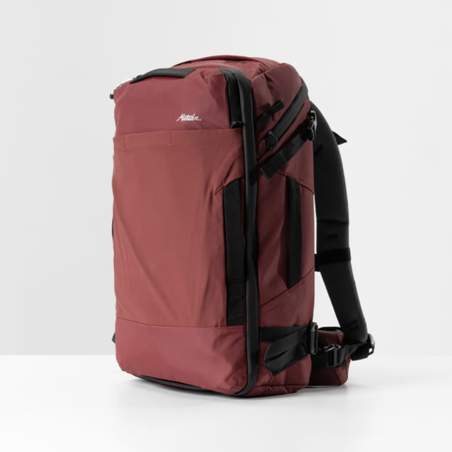 GlobeRider 35L Travel Backpack Garnet