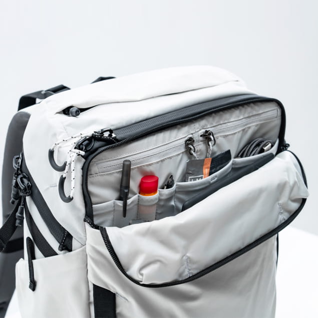 GlobeRider 35L Travel Backpack Arctic White