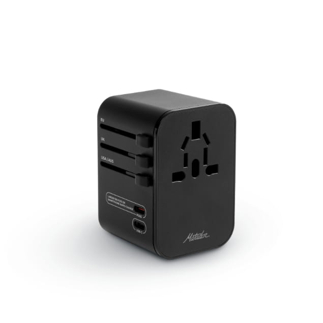 Global Travel Adapter Black