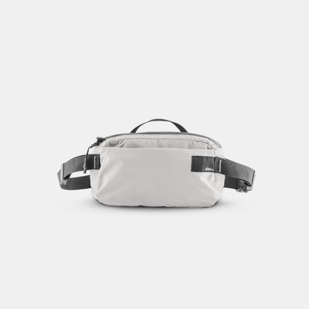 Refraction 2L Packable Sling Arctic White