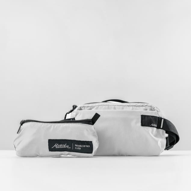 Refraction 2L Packable Sling Arctic White