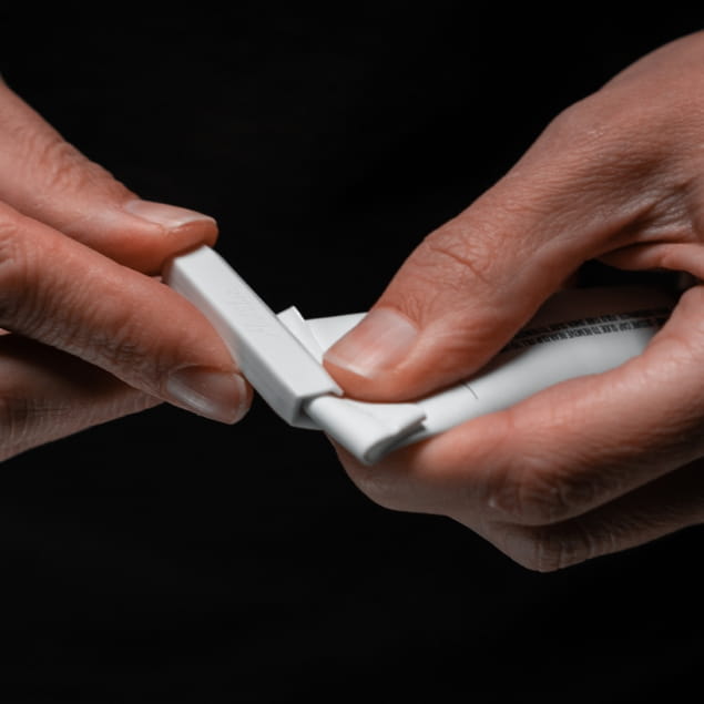 Refillable Toothpaste Tubes Pack x2 22/35ml Black and White