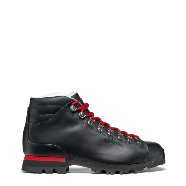 Primitive Black Red