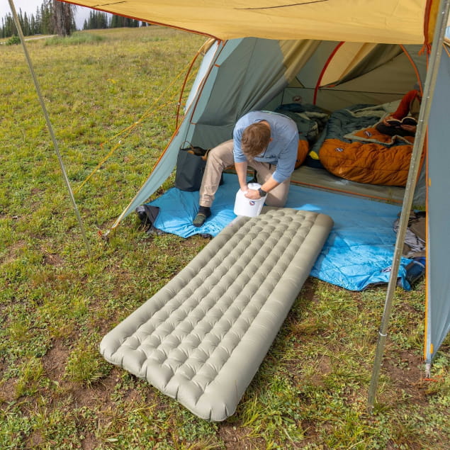 Campmeister Deluxe Insulated 25x78 WIDE LONG