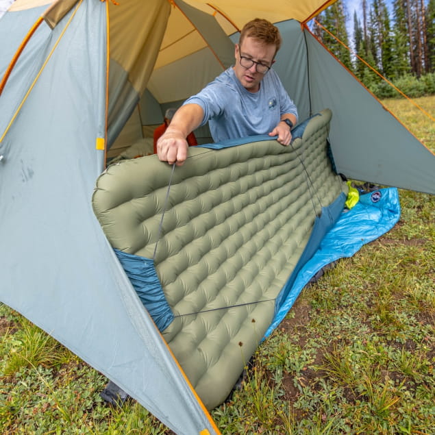 Campmeister Deluxe Insulated 25x72 WIDE REGULAR