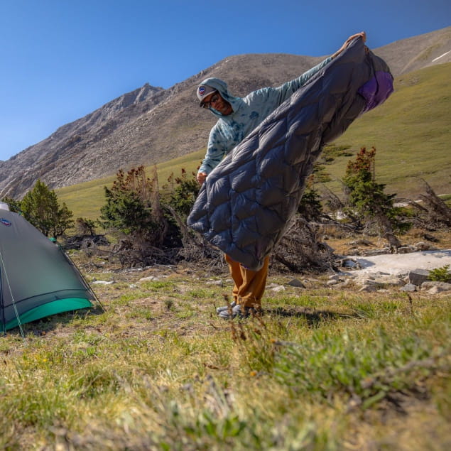 Fly Creek UL Zip Quilt (850 RDS DownTek) REGULAR
